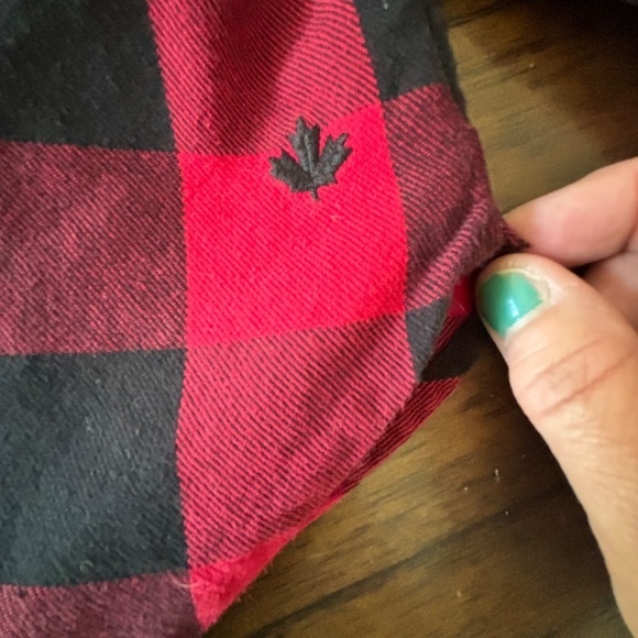 Roots oversize Buffalo plaid button down shirt size L - Picture 5 of 14